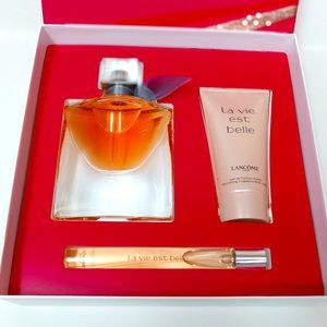 Lancome. La Vie Est Belle 3-Piece Gift Set